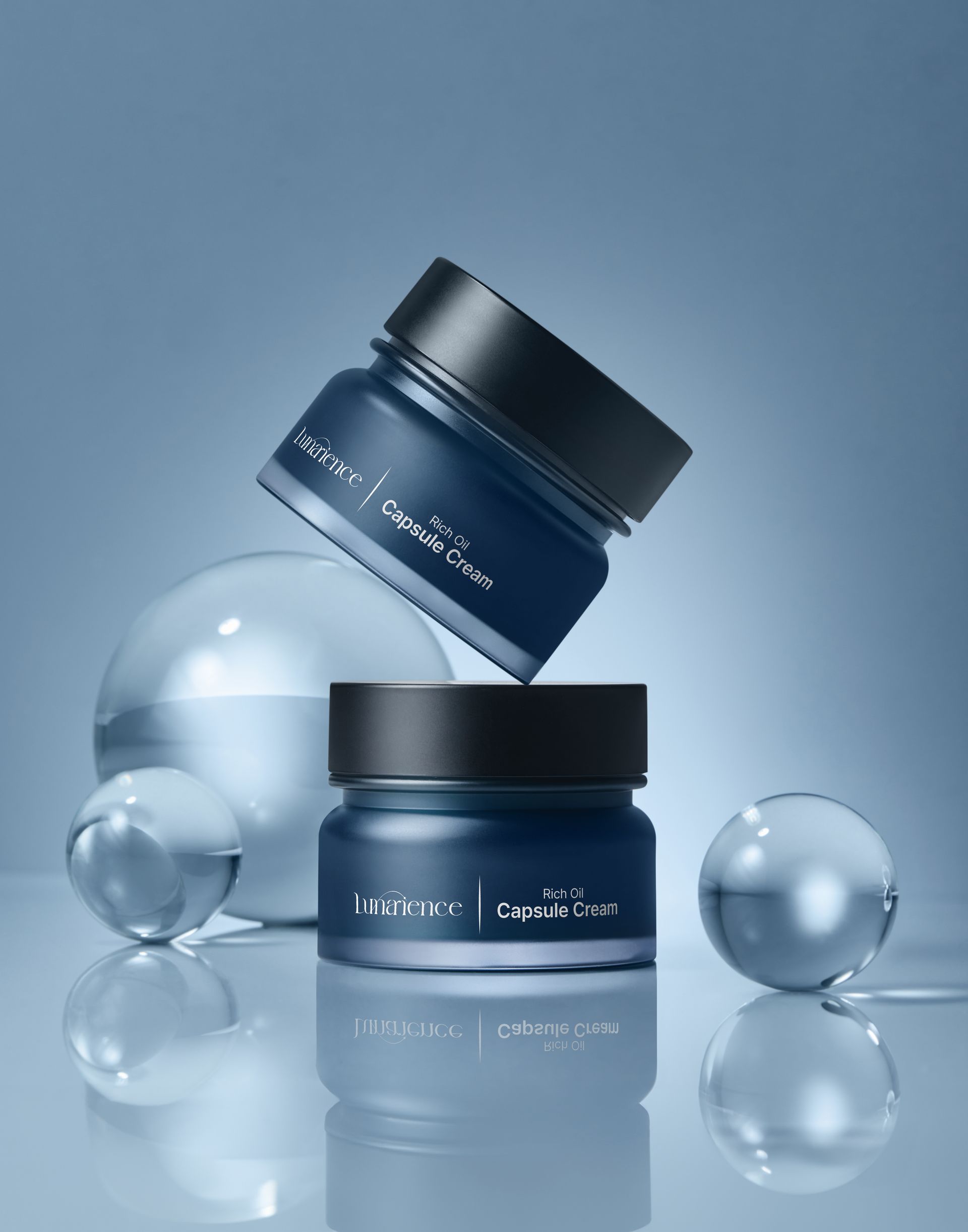 Lunarience Rich Oil Capsule Cream