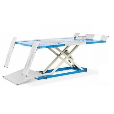 SOLLEVATORE PER MOTO, QUAD E TRICICLI PORTATA 600 KG CON POMPA ELETTROIDRAULICA