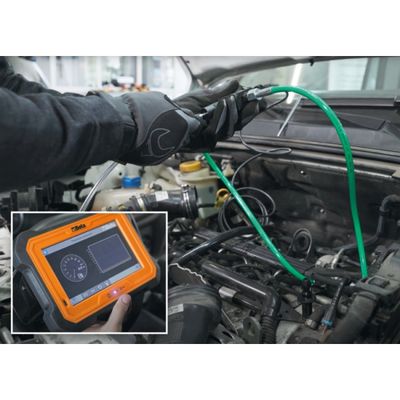 TESTER DIGITALE PER MISURAZIONE PRESSIONE E COMPRESSIONE MOTORE BENZINA E DIESEL