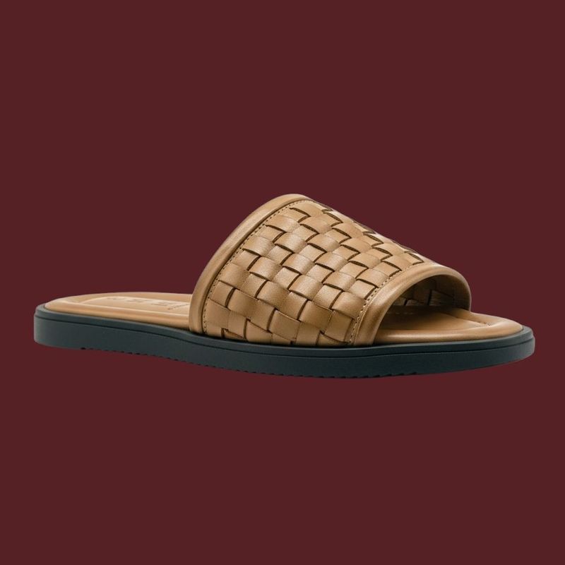 flat sandals