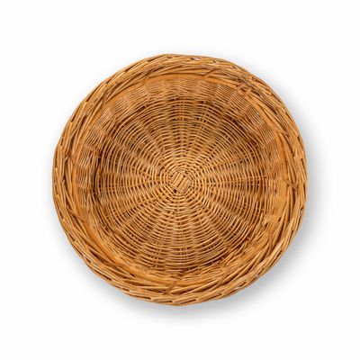 Wicker buffet basket