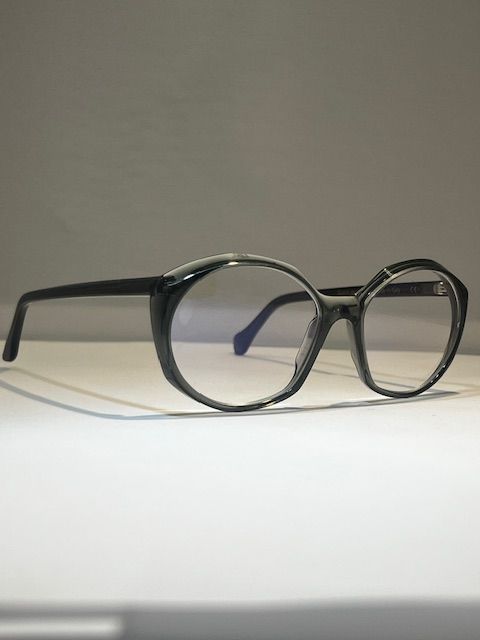 Suzy Glam Pushes forward Forest