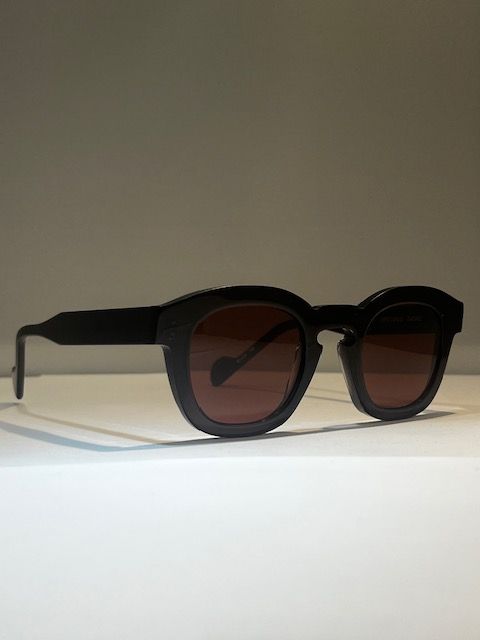 Anne et Valentin Specials 24D42