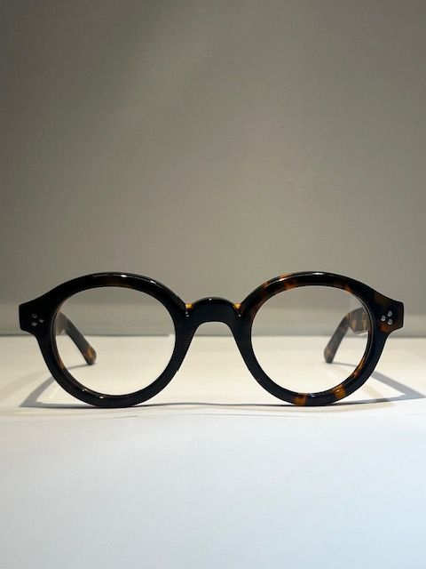 Lesca la Corb&#39;s H827