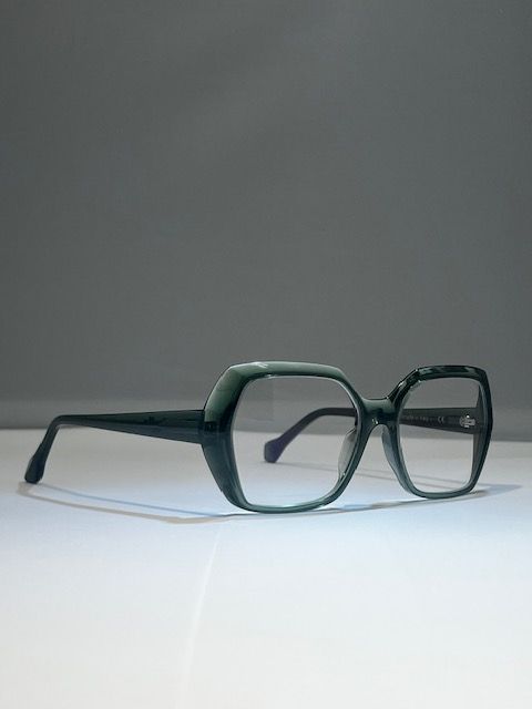 Suzy Glam Drives 304 cabrio Bottle