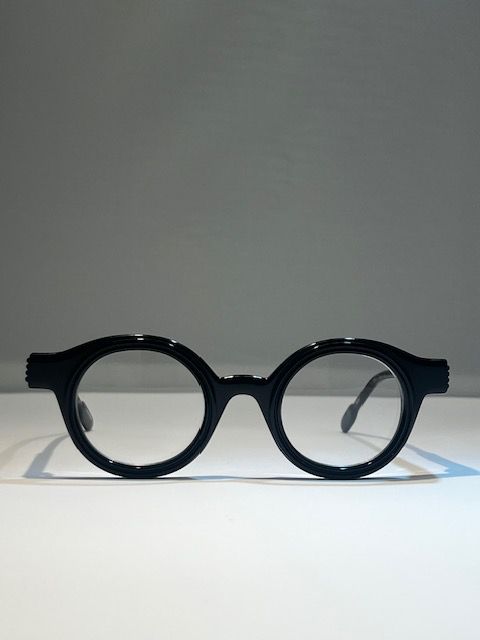 Anne et Valentin Bikoko 25C01