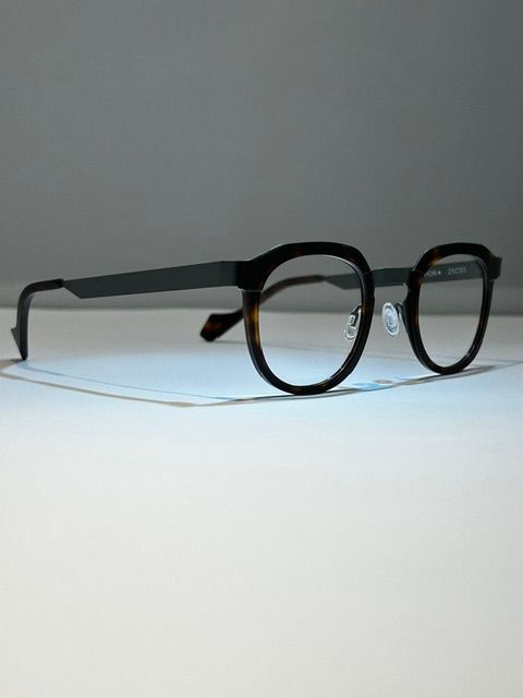 Anne et Valentin Othon 25C50