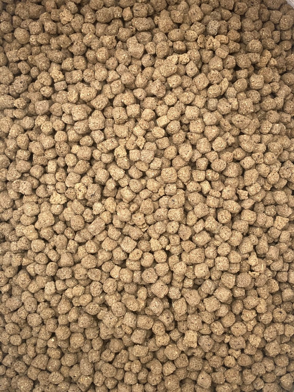 Floating Fish Food 32%