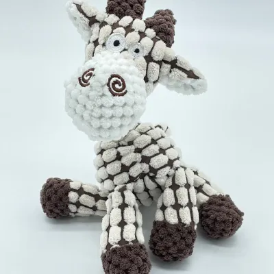 Gee the Giraffe Plush Pet Toy for Cats/Dogs