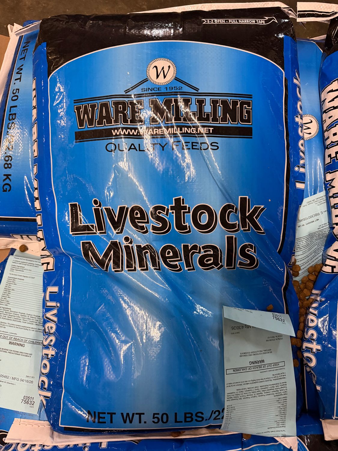 Ware Milling 4% Phos Altosid IGR Cattle Fly Mineral