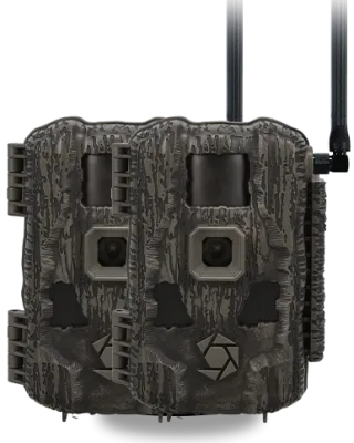 Stealth Cam Fusion Max 3.0 42MP w/charge circuit 2PK