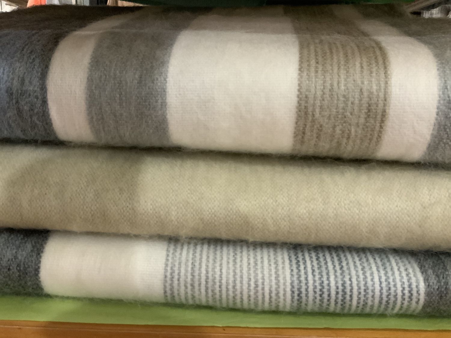 Alpaca Queen Size Throw Blanket