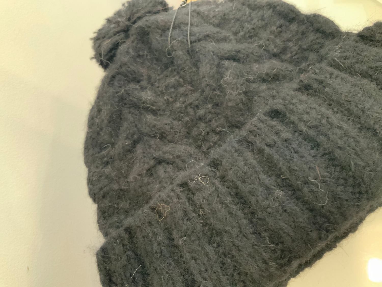Pom Pom/pompom Beanie Solid, Color: Black