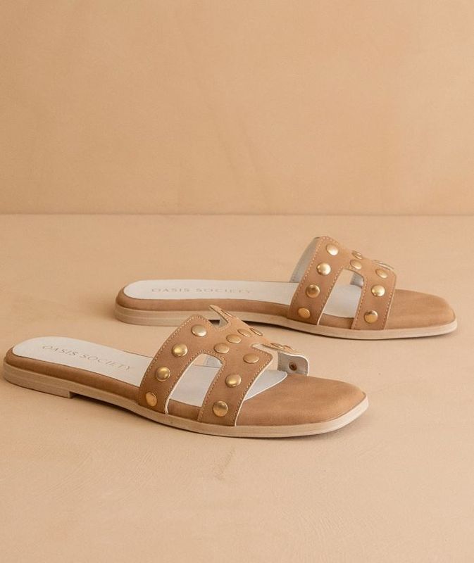 The Evelynne | Camel Studded H Band Slides