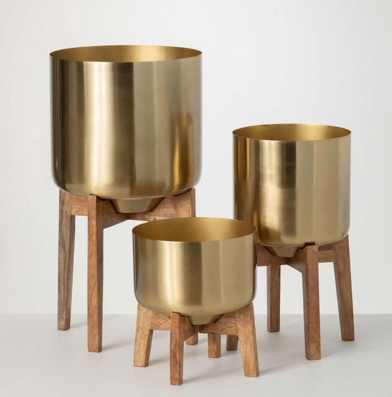 Brass Planter On Stands - Large
