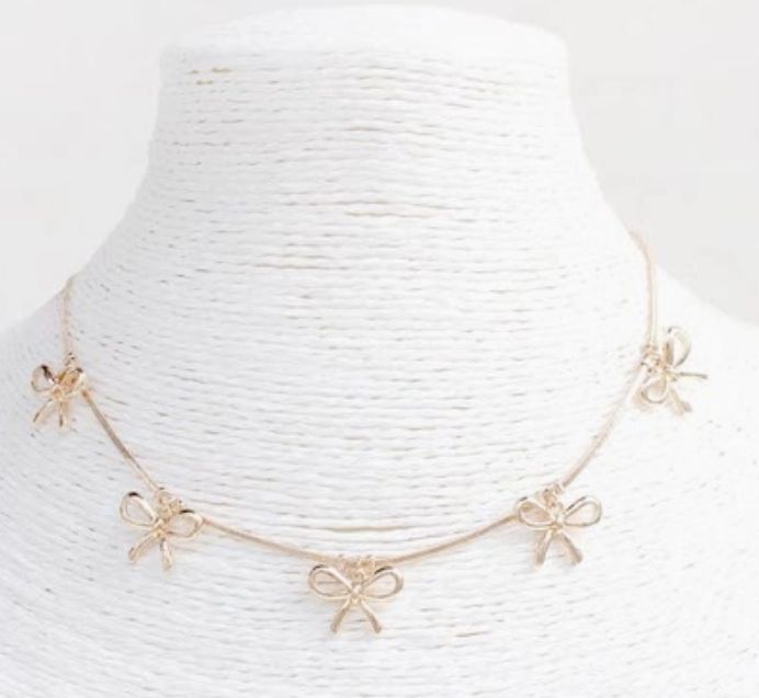 Edi Gold Necklace