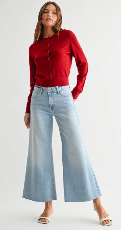 Wide Leg Flare Crop - Light Wash