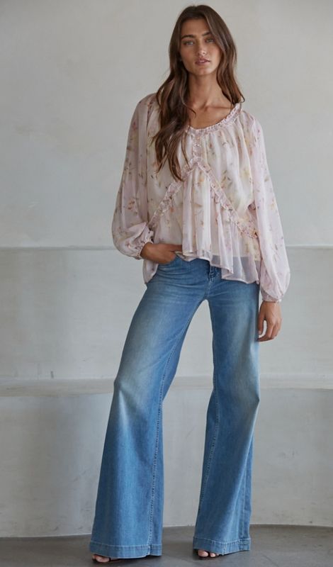 Woven Polyester Floral Print V-Neck Long Sleeve Top