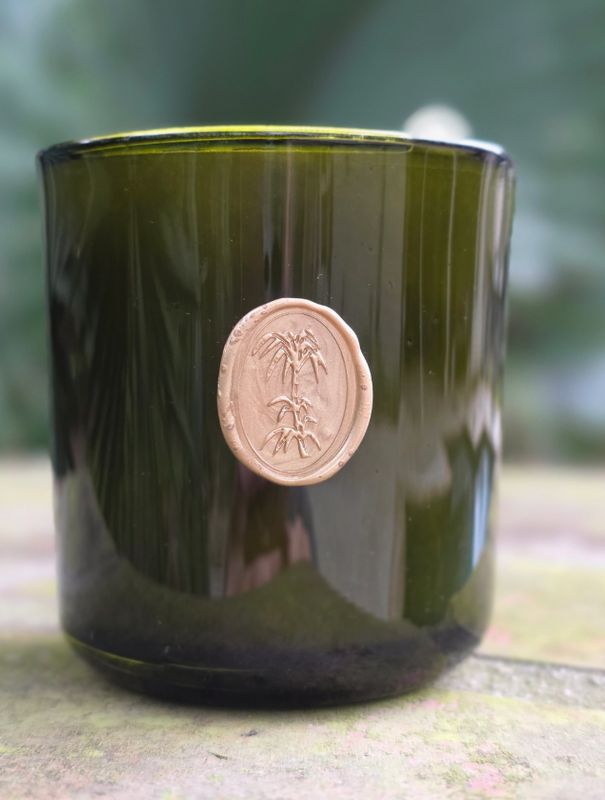 Porch At Midnight | Rose Cassis Musk