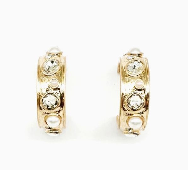 Veni Pearl Earrings