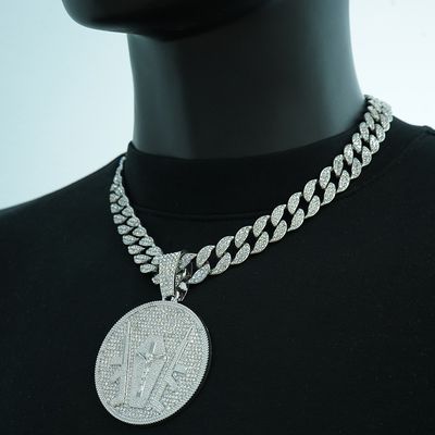 Hip-hop new hot sale Jesus protection god round pendant fashion men&#39;s jewelry accessories necklace