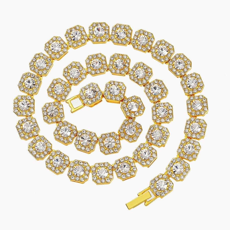 (Moissanite Necklace for Men and Women) Round Sapphire Luxury Style Sugar Block Clavicle Necklace, Color: Golden 18inch (white diamond)