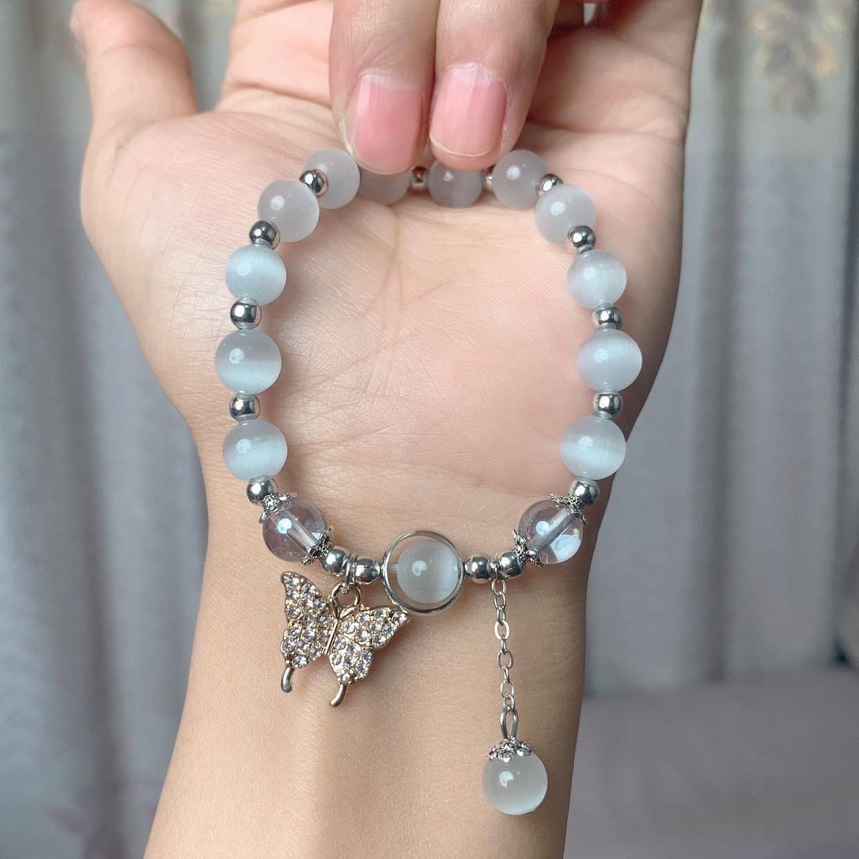 Crystal butterfly bracelet women&#39;s bracelet gray moonlight ins all-match temperament trend, Color: 【Eyes】Golden Butterfly