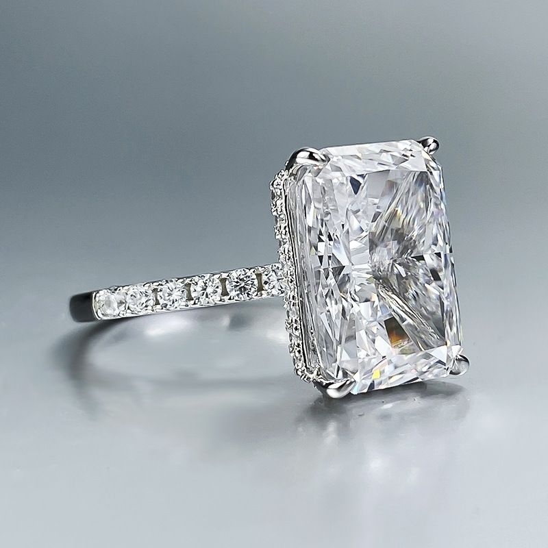 (White gold + lab-grown diamonds) Square white diamond ring
