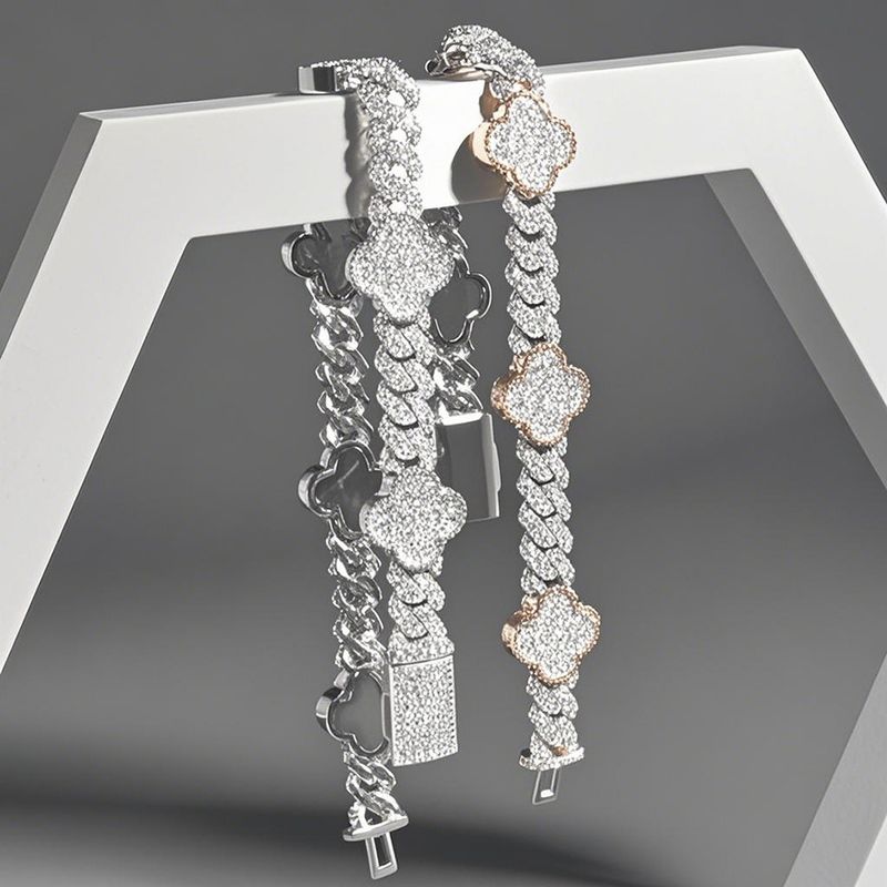 (925 sterling silver + moissanite) Four-leaf clover Cuban necklace