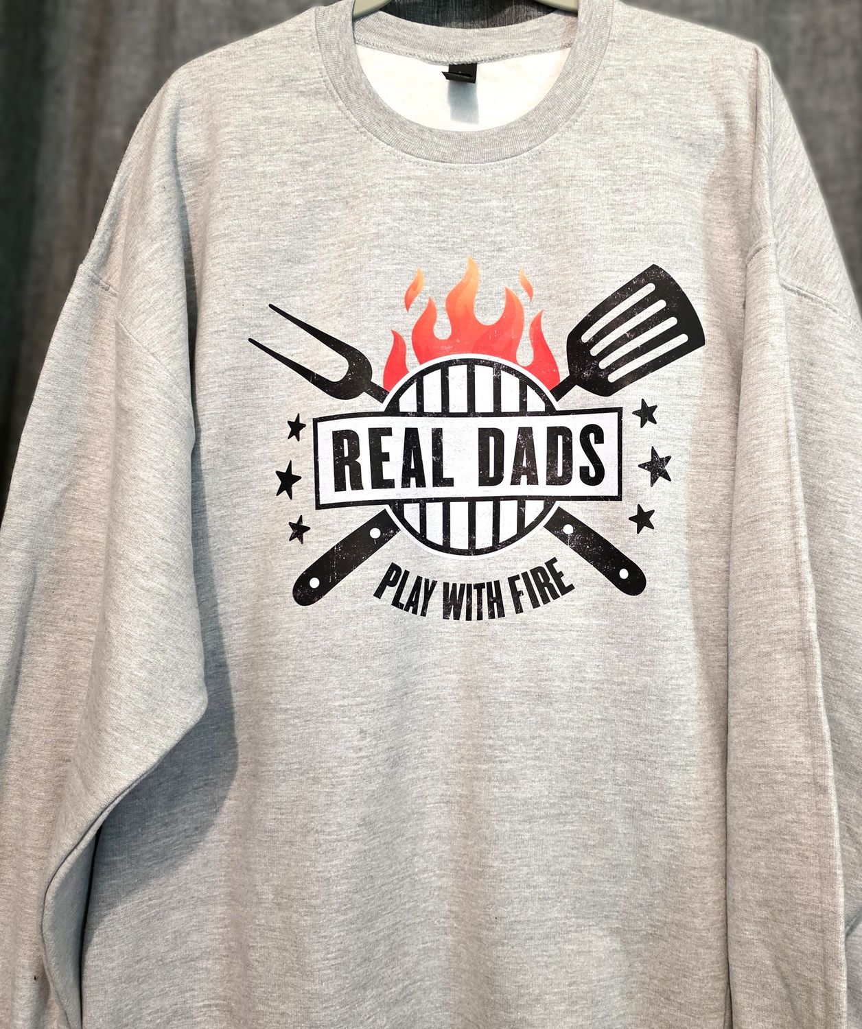 Grey, Unisex 2XL &quot;Real Dads&quot; Sweatshirt