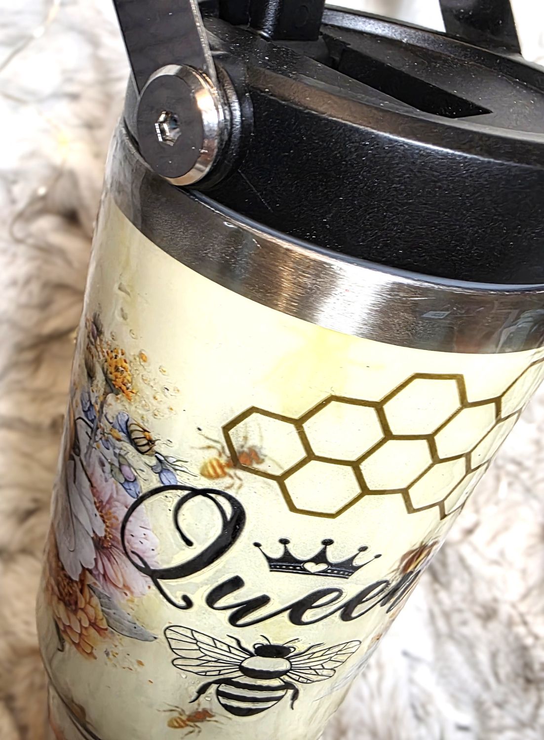 30 oz. Queen Bee Jug w/ Handle