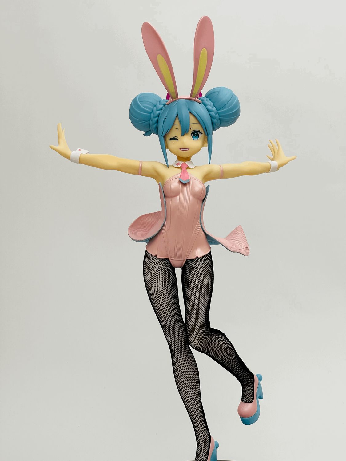 Hatsune Miku – BiCute Bunnies Figure (Wink Pearl Pink ver.)