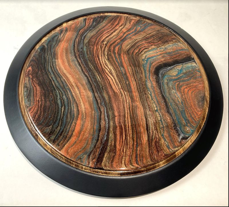 18" Lazy Susan W/ Black Chalk Board Edge "Colors Vary"