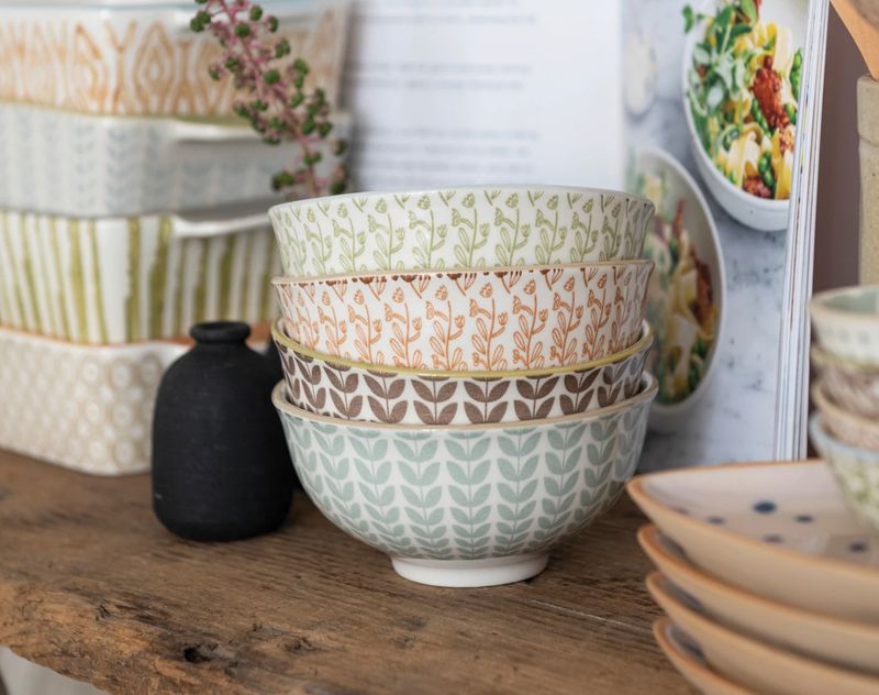 Stoneware Bowl w/ Pattern