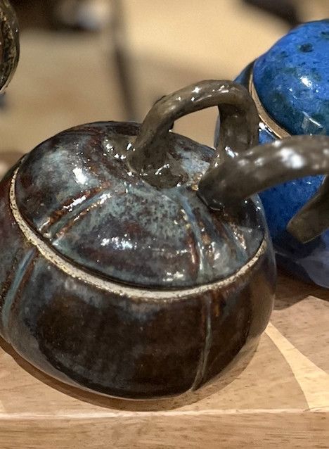 Consignment Kathy Cobb Pumpkin Bowl - Medium Brown