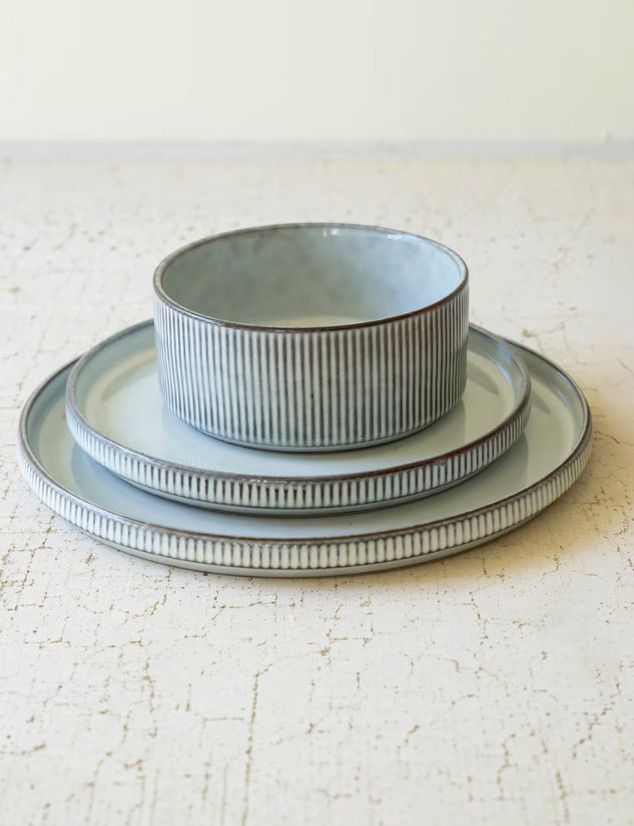 Ribbed Light Grey/Blue Ceramic Dinnerware, Style: Dinner Plate