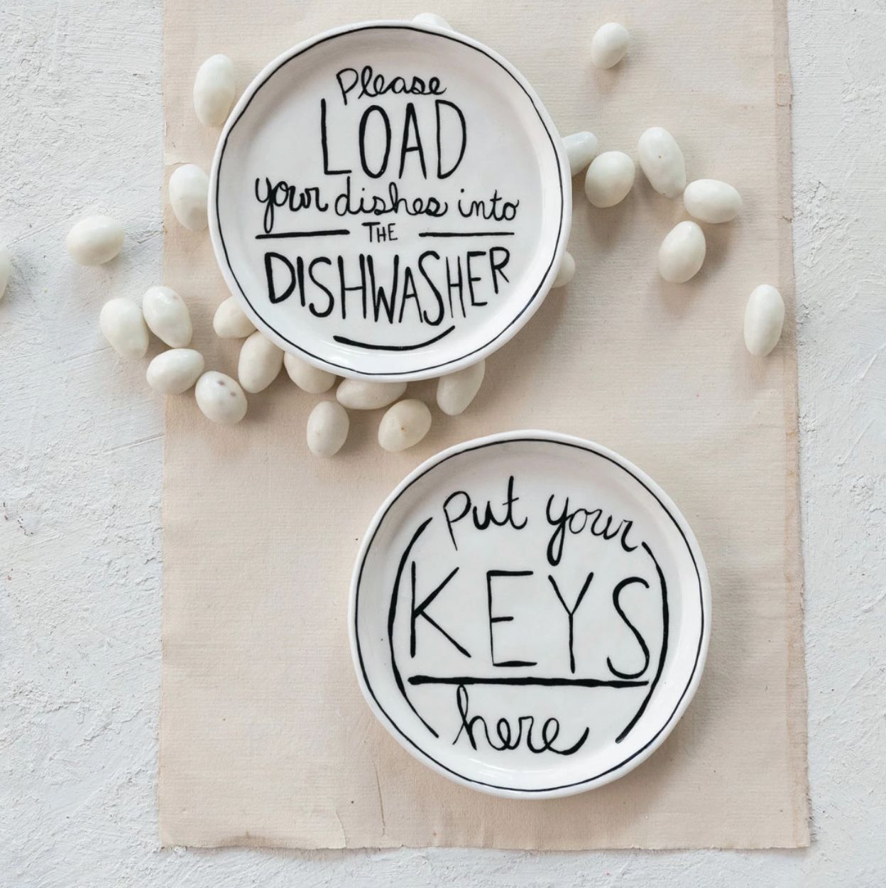 CC Stoneware Dish w/ Saying "Put Your Keys Here"©