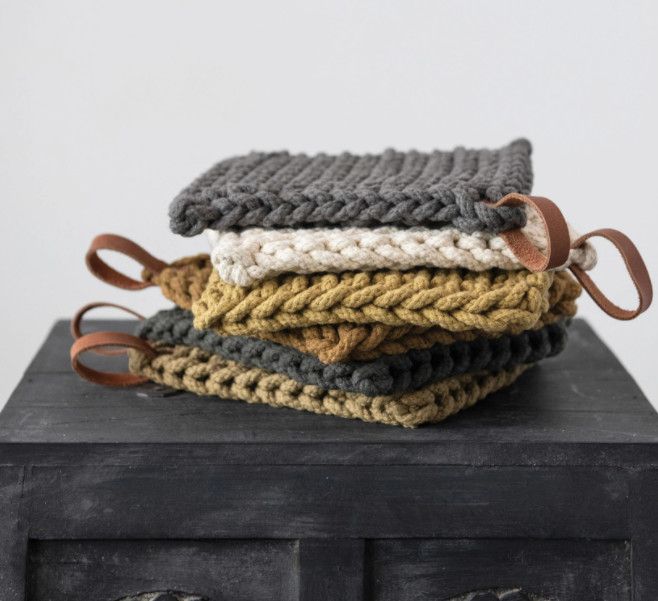 Pot Holder w/Leather Loop