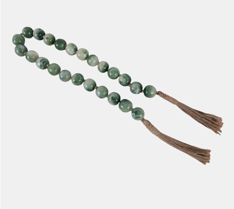 Resin, 36 X 1 Bead Garland, Green