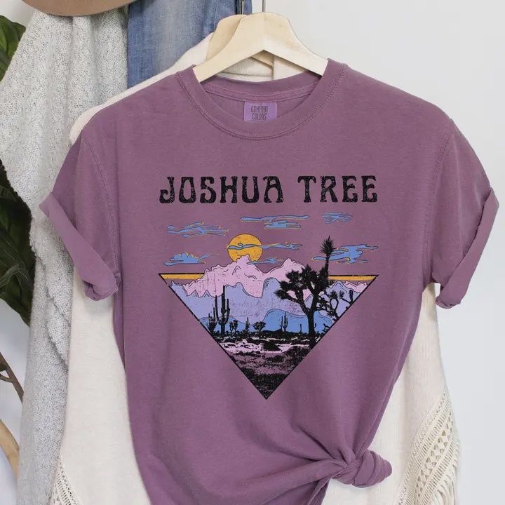 Joshua Tree Retro Tee - Medium - Pepper Color
