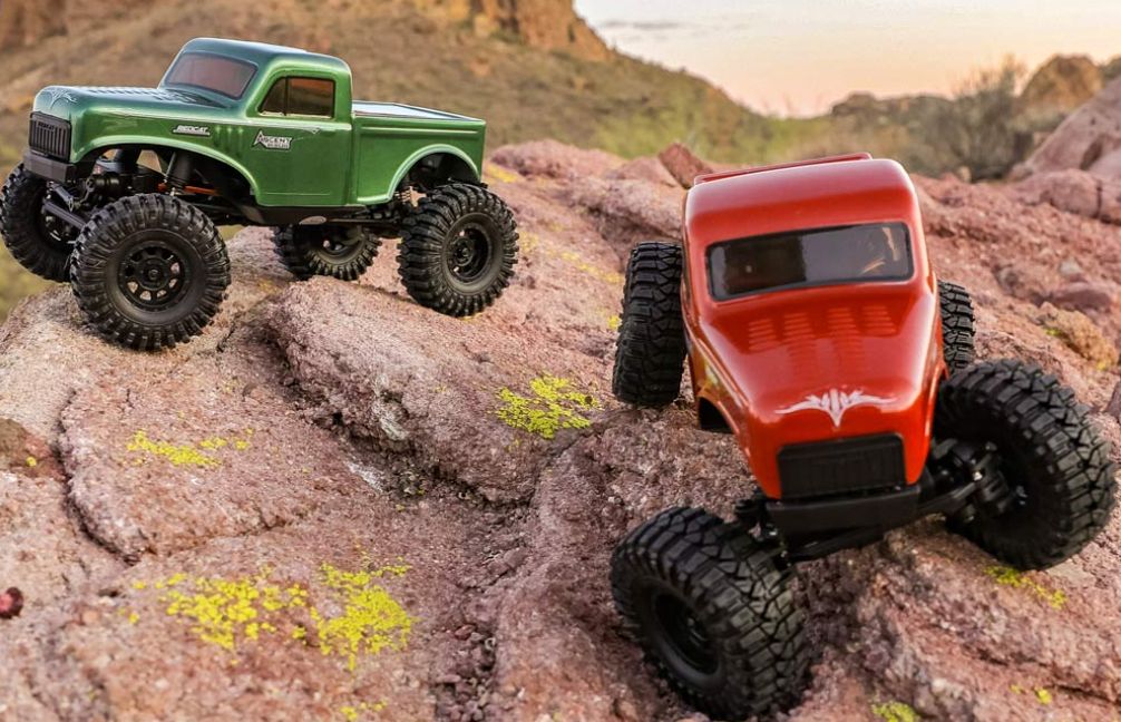 Redcat Ascent-18 Brushless - 1/18 Scale Brushless Electric Rock Crawler (GREEN)