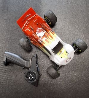 LOSI Mini-T2.0 Brushed w/Battery, no charger  (USED)