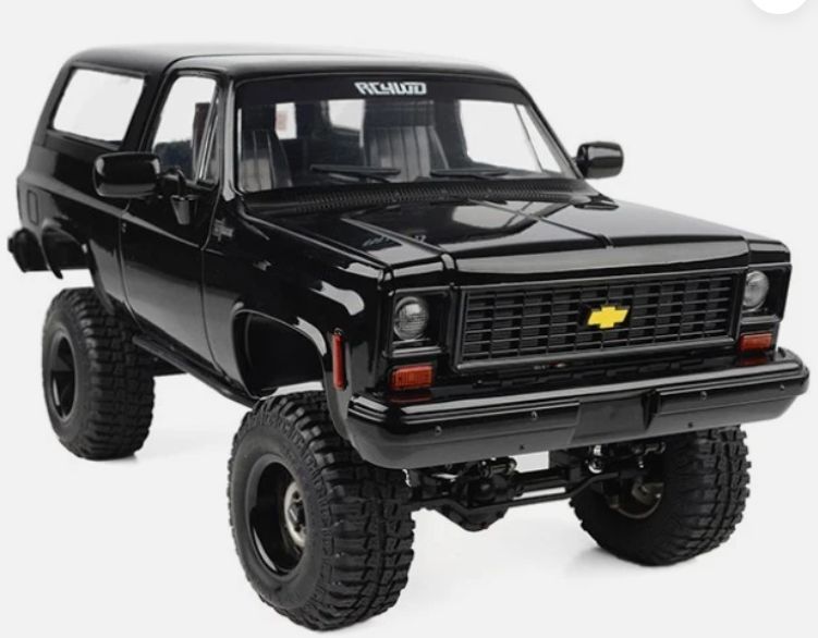 RC4WD Trail Finder 2 W/ Chevrolet Blazer Midnight Edition Hard Body Set