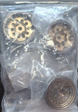 1.0 Wheels, Black/Gold, 4 pc.