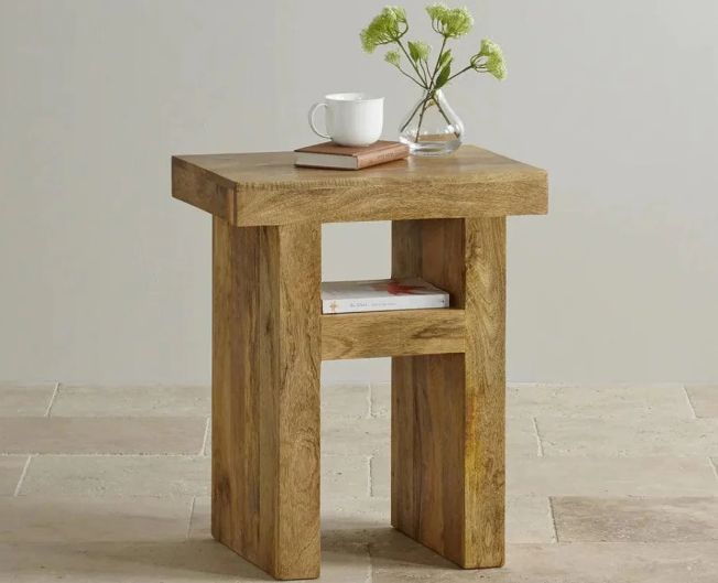 Stolik kawowy z litego drewna mango