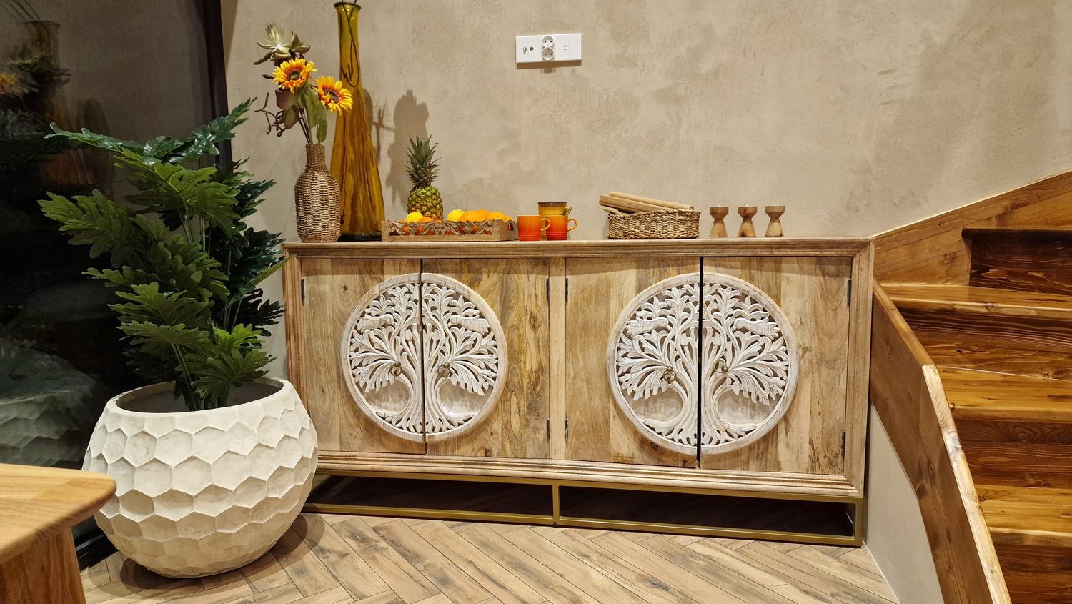 Komoda z drewna mango