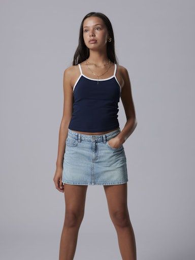 LMTD BENEDICTE CON CROP TOP