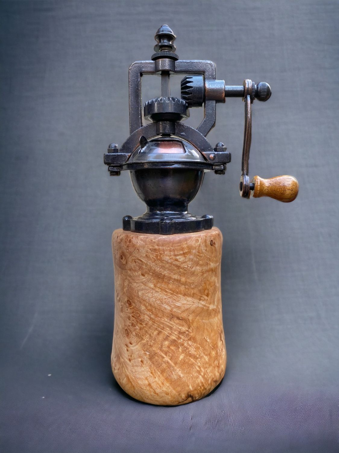 Antique Style Pepper Grinder: Maple Burl