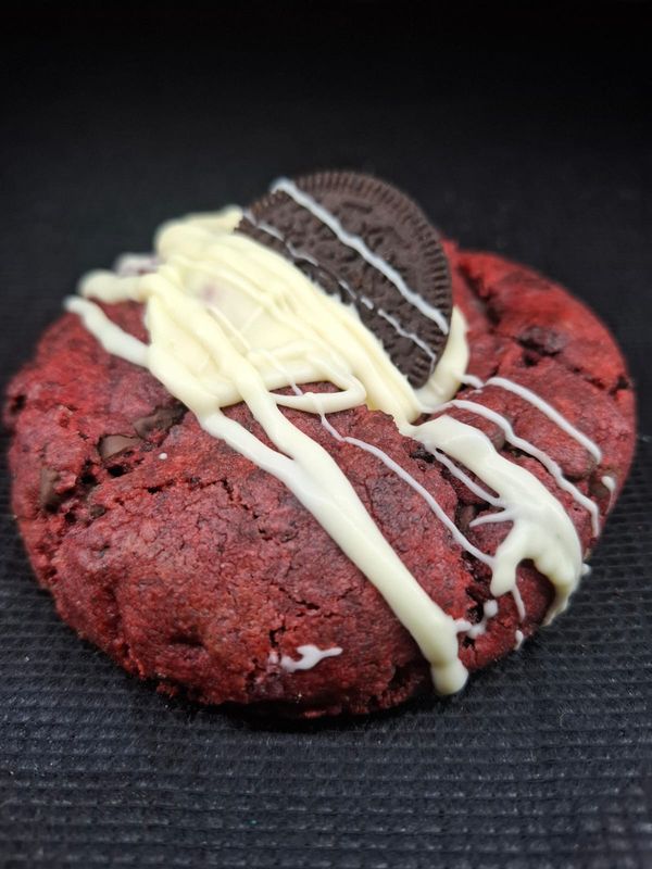 Red Velvet Oreo