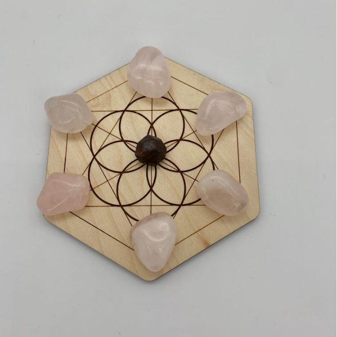 Mini Crystal Love Grid